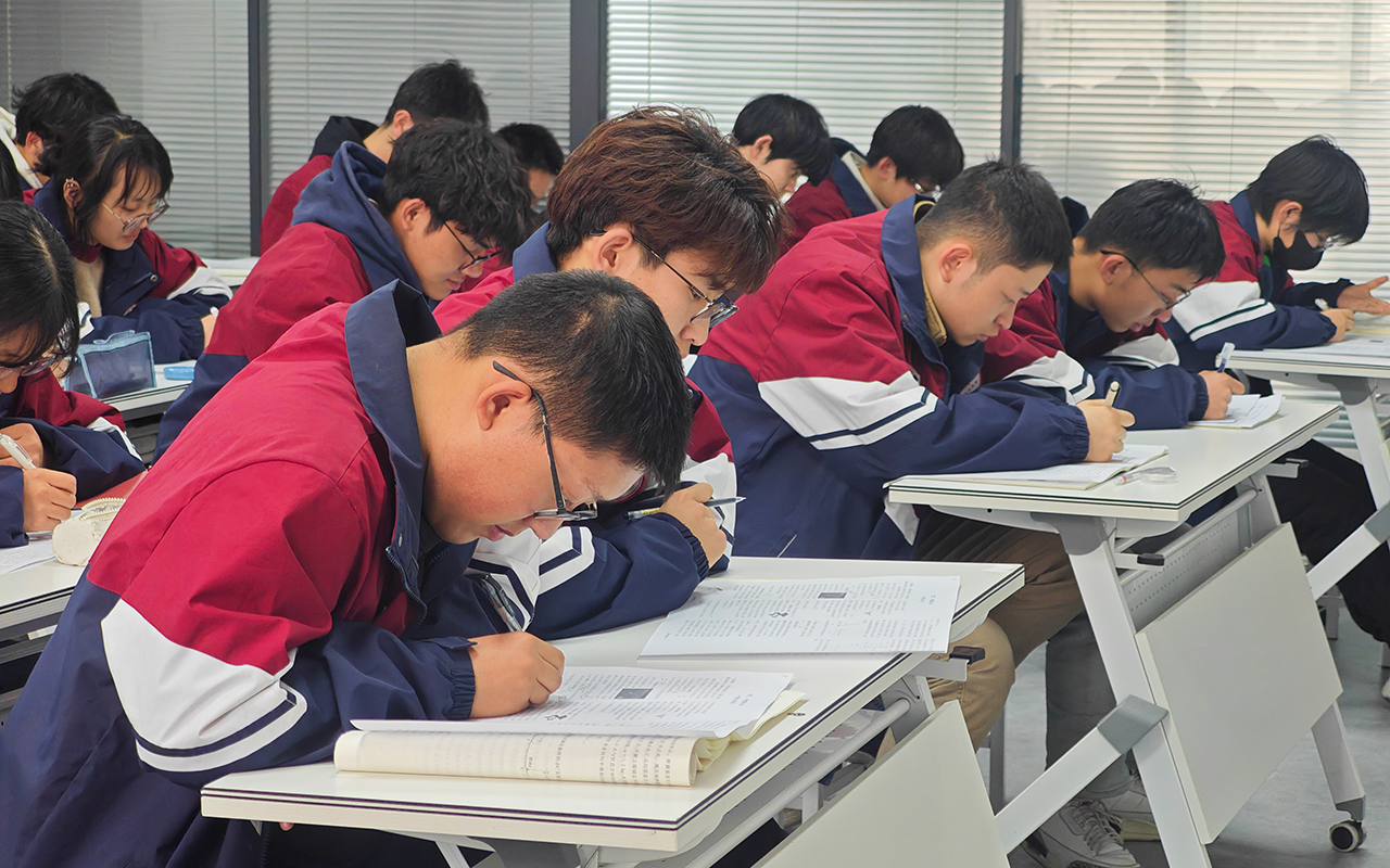 学生.png